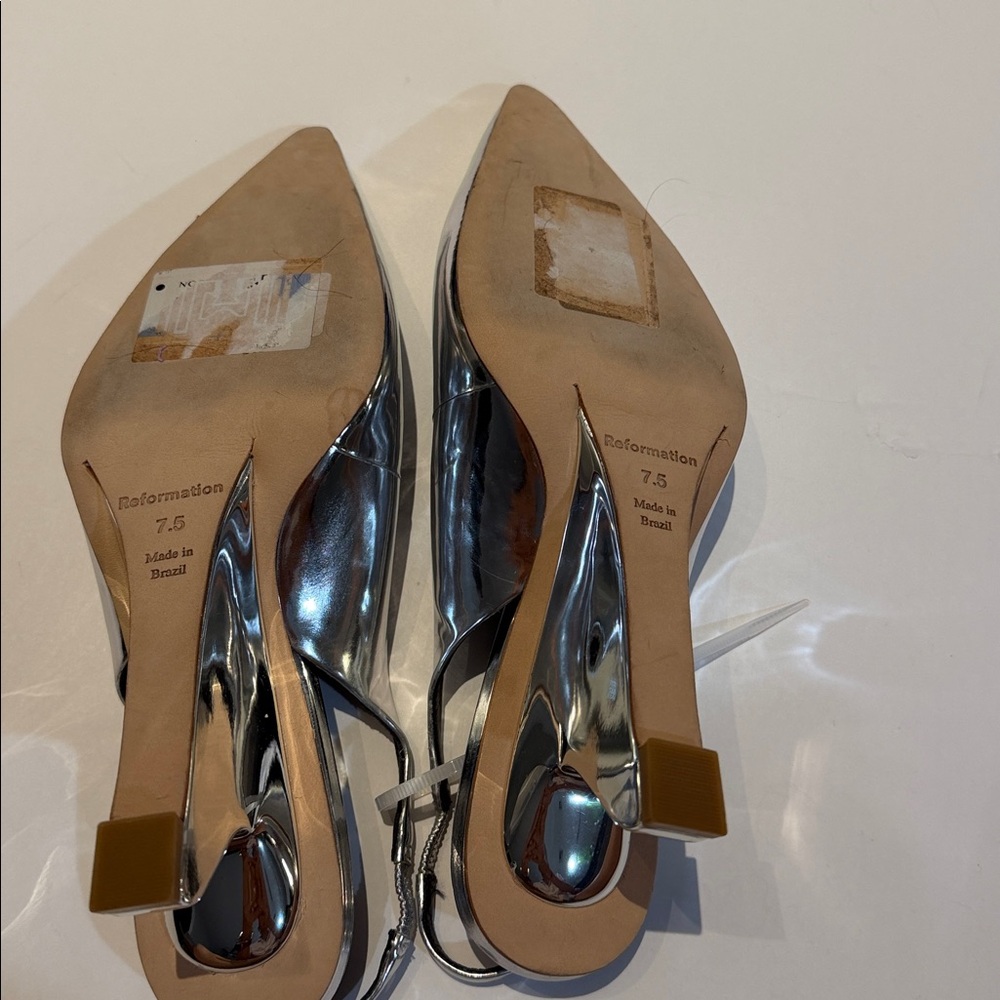 Reformation Westlyn Closed Toe Wedge Silver 7.5  Kitten Heel - Picture 11 of 12